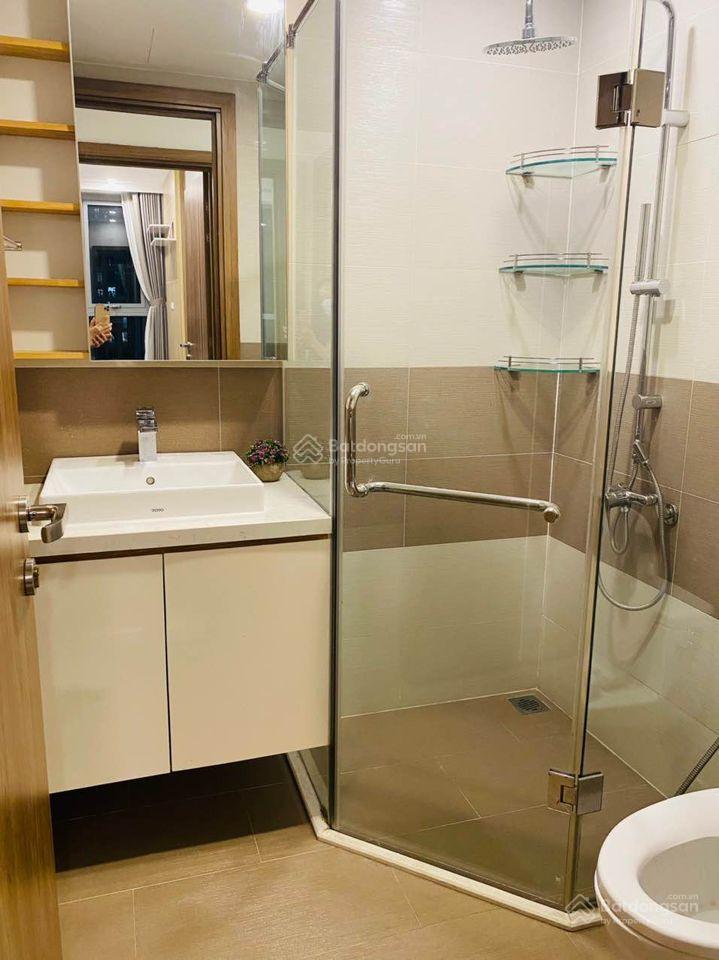 Bán nhanh căn 2 ngủ tầng trung có slot oto tại times city giá chỉ 7,4 tỷ đủ đồ.  0978 468 ***