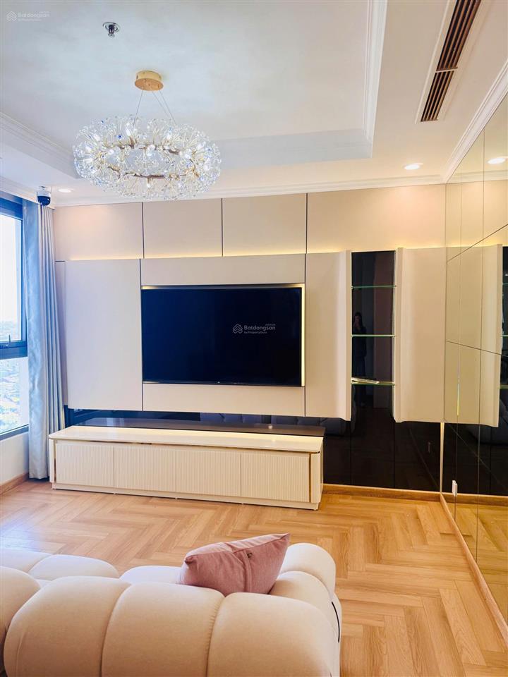 Bán căn 2 ngủ giá hời park hill times city chỉ 6,5 tỷ full đồ, nhà mới đẹp.  0978 468 ***