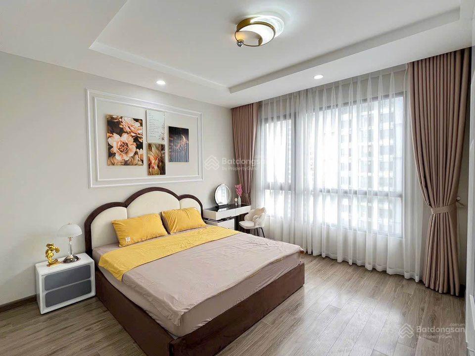 Siêu rẻ!bán căn góc đông nam 3pn tại park hill times city giá chỉ 10,4 tỷ đủ đồ tỷ.  0978 468 ***