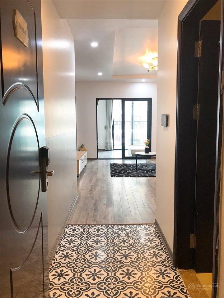 Bán căn hộ đẹp 82m2  2pn, 2wc, tại vinhomes times city, giá rẻ 8,7 tỷ.  090179288