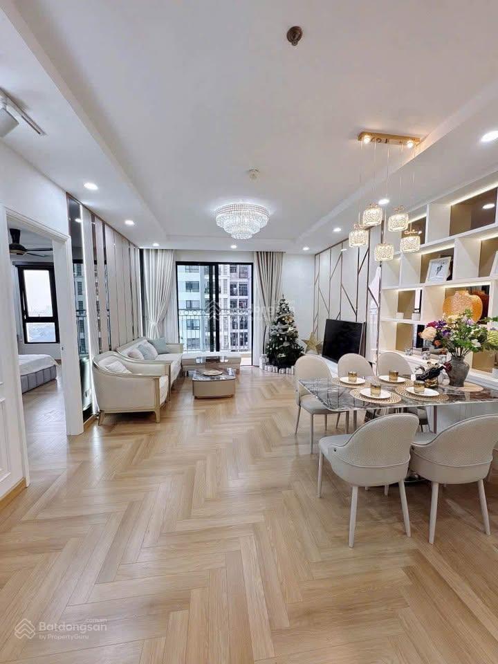 Bán căn hoa hậu times city, 87m2, 2pn sáng.  em 0901 793 ***