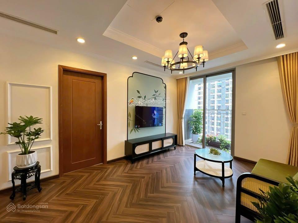 Bán căn hộ times city, 8.7 tỷ, 80m2 bc hướng nam.  0901 793 ***