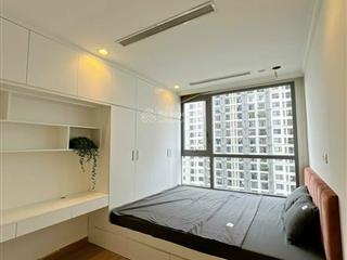 Bán căn hộ times city, 8.7 tỷ, 80m2 bc hướng nam.  0901 793 ***
