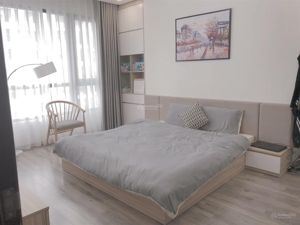 Bán ch times city, 8.5 tỷ dt 82m2, 2pn, 2wc tầng trung hướng nam mát mẻ.  em 0901 793 ***