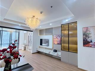 Cho thuê căn 1pn  53m hướng nam tầng trung toà t9 times city đủ đồ mới đẹp
