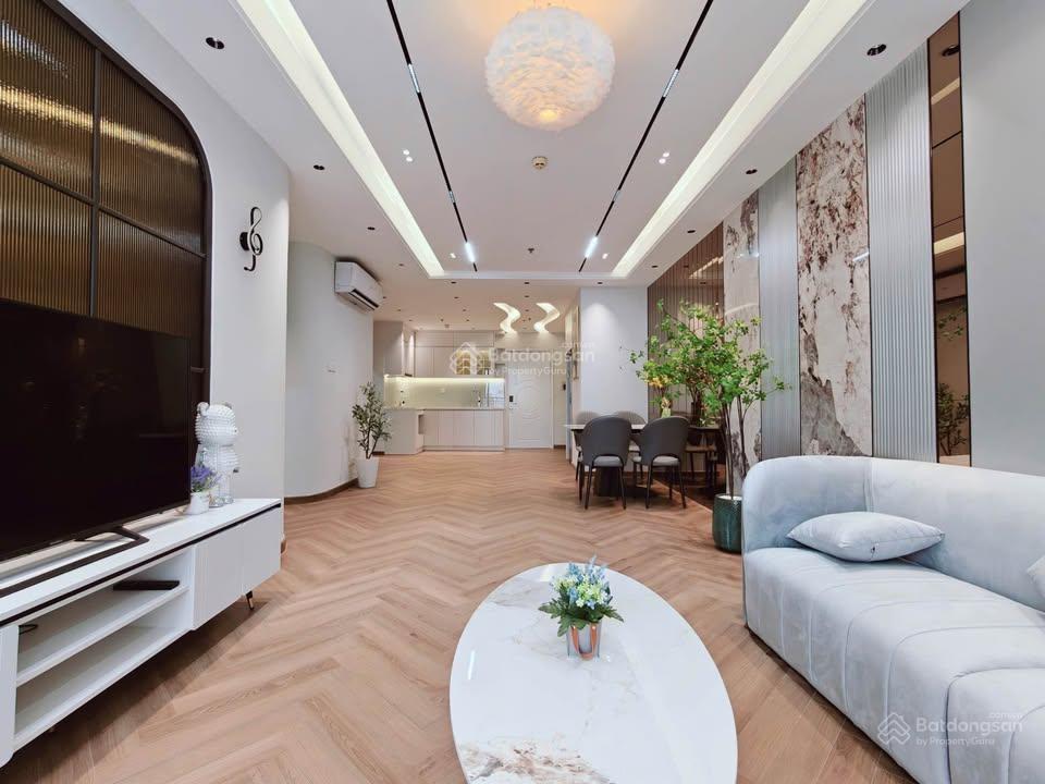 Bán cc 2pn, 2wc tại times city 10,8 tỷ, 108m2