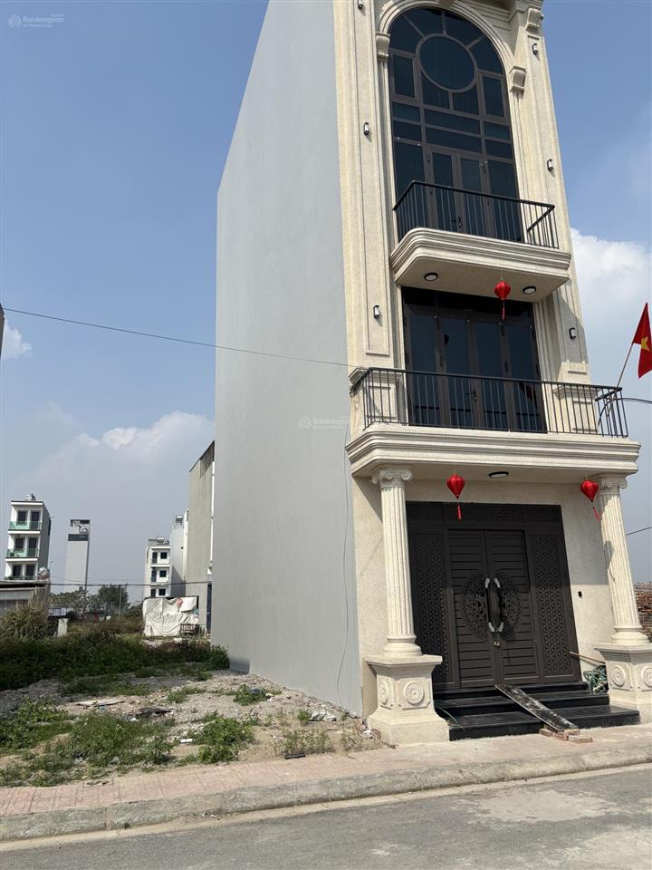 Mua đất dv song phương chưa bao giờ rẻ thế. chủ gãy dòng tiền bán lỗ sâu. vị trí đẹp rất tiềm năng
