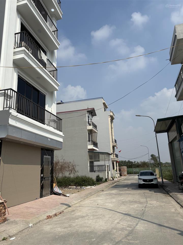 Mua đất dv song phương chưa bao giờ rẻ thế. chủ gãy dòng tiền bán lỗ sâu. vị trí đẹp rất tiềm năng