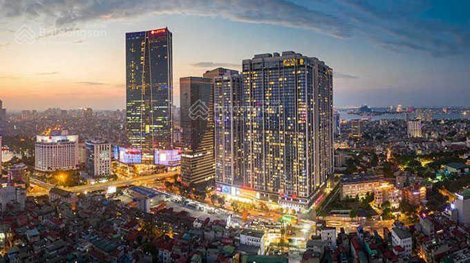 Chính chủ cần bán hoa hậu 4pn vinhomes metropolis 148m2 tòa m3 căn 10 tầng cao view hồ tây siêu đẹp