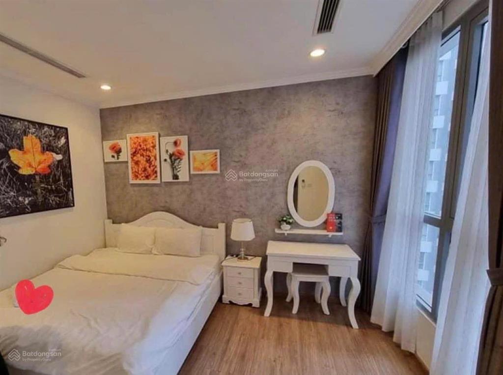 Bán gấp căn 2 ngủ park hill times city giá chỉ 7,7 tỷ
