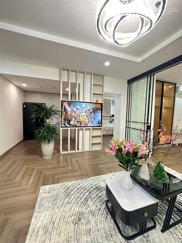 Bán gấp căn 83m2 times city giá chỉ 7,8 tỷ