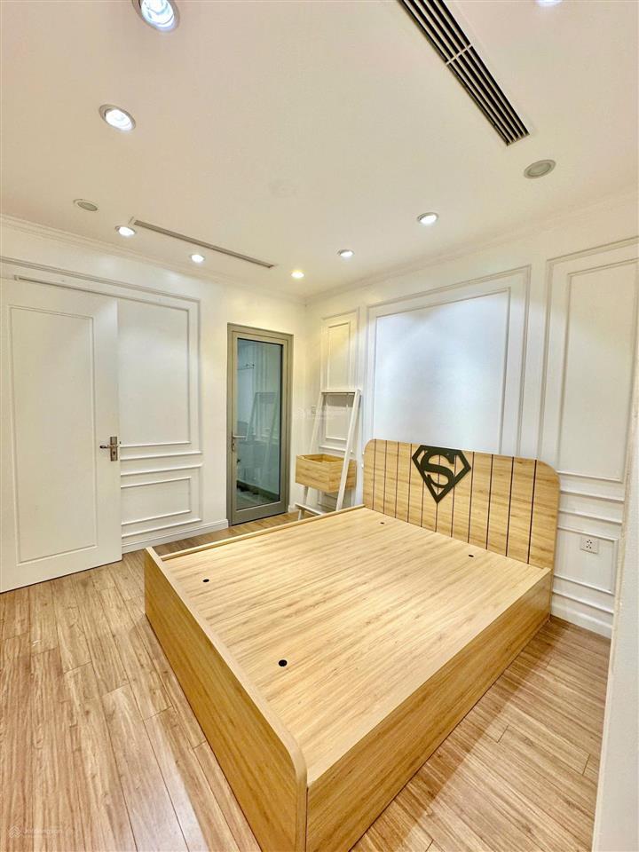 Chủ nhà cần tiền bán gấp căn 3 phòng ngủ đủ đồ park hill giá đầu tư