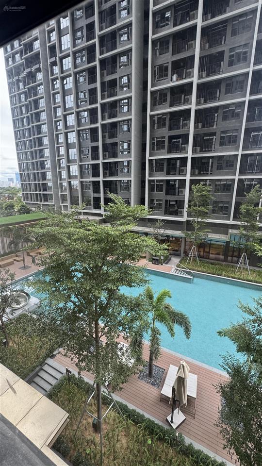 Chính chủ cho thuê lumi hà nội tòa s2, 2pn 8tr, view bể bơi, tiện ích cao cấp