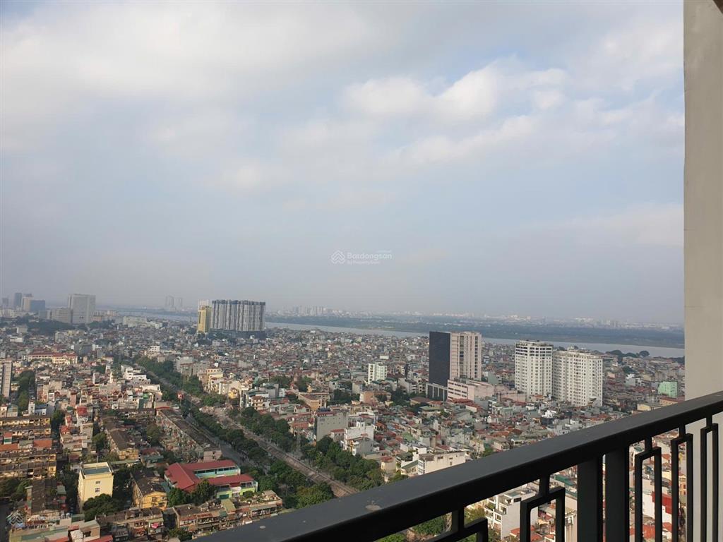 Bán căn 2 phòng ngủ hinode minh khai, có lốt oto, view sông hồng, giá từ 8.7 tỉ.  0866 445 ***