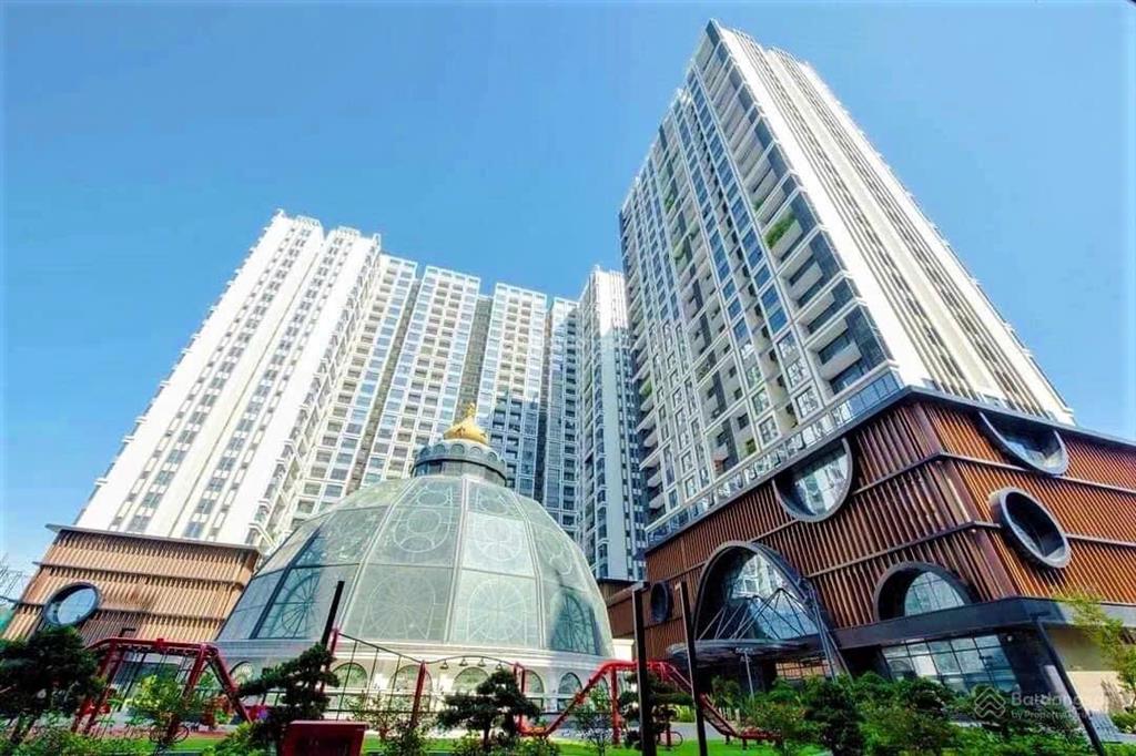 Bán căn 2 phòng ngủ hinode minh khai, có lốt oto, view sông hồng, giá từ 8.7 tỉ.  0866 445 ***