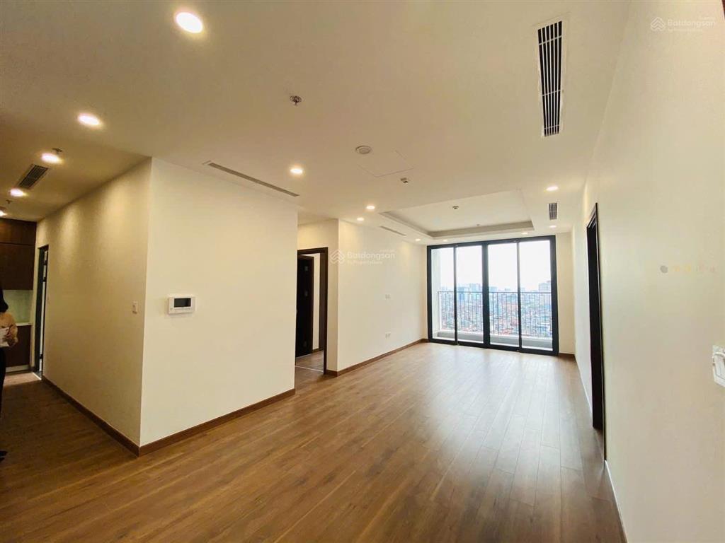 Bán căn 2 phòng ngủ hinode minh khai, có lốt oto, view sông hồng, giá từ 8.7 tỉ.  0866 445 ***