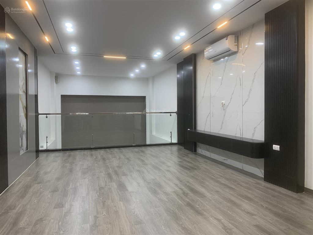 Bán nhà 7 tầng mới xây  mặt đường bờ sông sét (gần cc nam đô) phường hoàng mai  hà nội