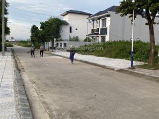 Bán ô đất mặt đường 32c nhà bác lâm thao 100 m2 mặt tiền 5m giá 1tỷ850 mặt đường chính 0936 488 ***