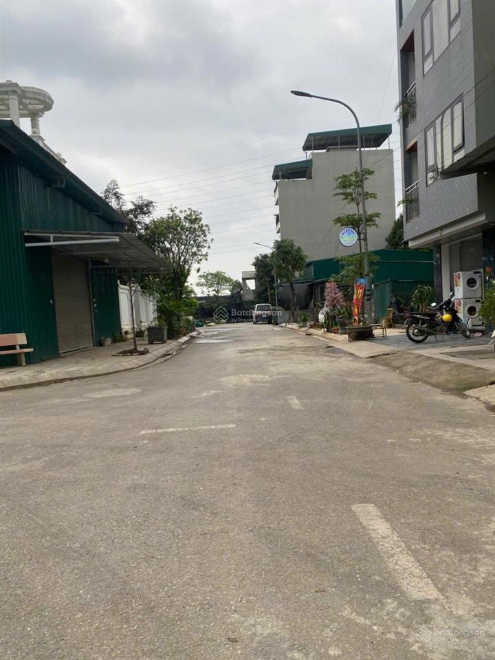 Bán đất mặt đường la tinh  đông la, hoài đức, hà nội