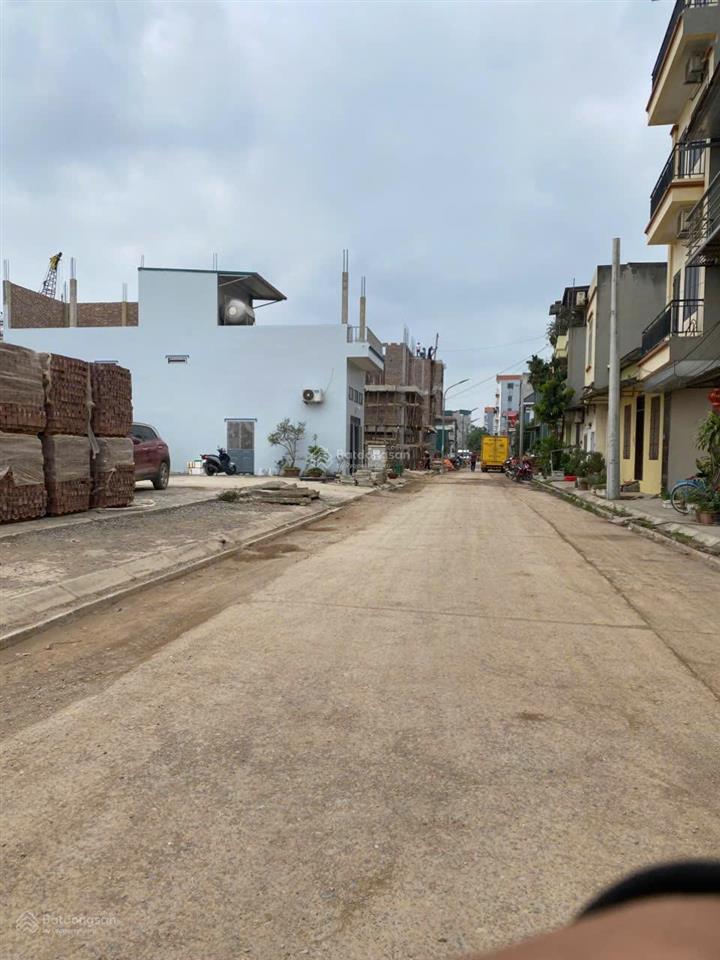 Bán ô 76m2 sẵn nhà 4 tầng trong khu chợ đầu mối làng nhề la phù an khánh hà nội. dãy mặt chợ đầu mo