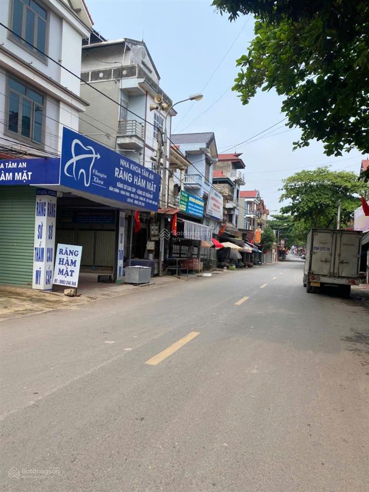 95m2 mặt tiền 5m sổ đỏ chính chủ khu đấu giá xa mạc liên mạc mê linh nay là xã yên lãng hà nội .