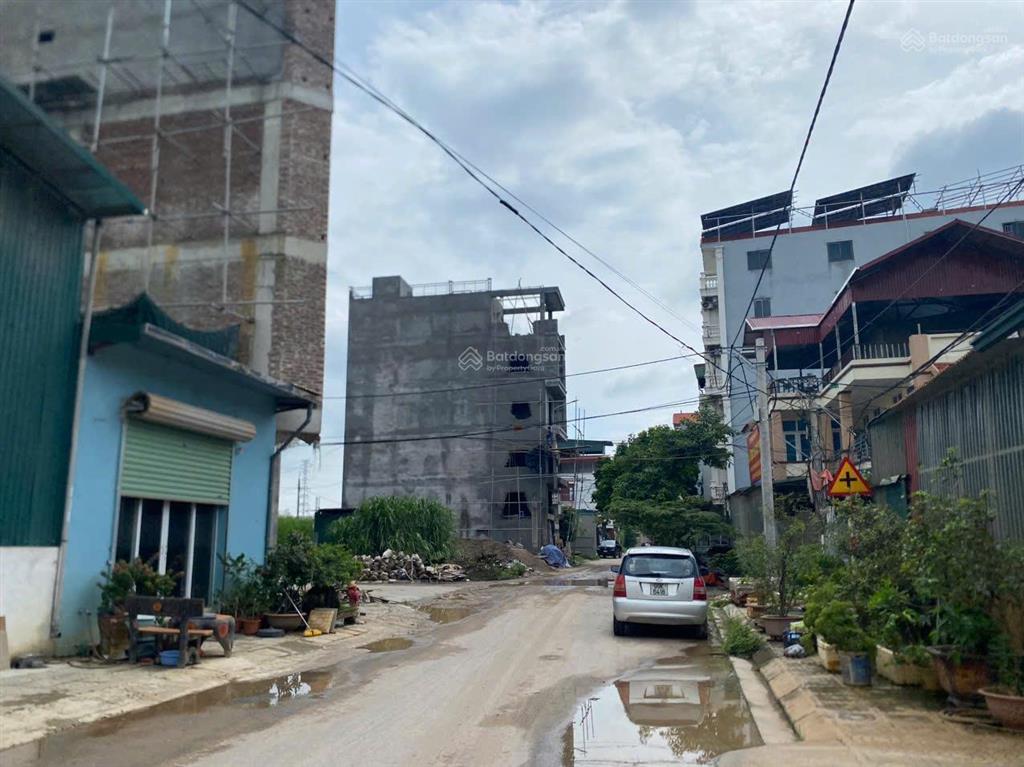 Đấu giá x2 la tinh đông la hoài đức đã giảm sâu, 65m2 giá 8tỷ sổ đỏ chính chủ hướng đn gần hồ
