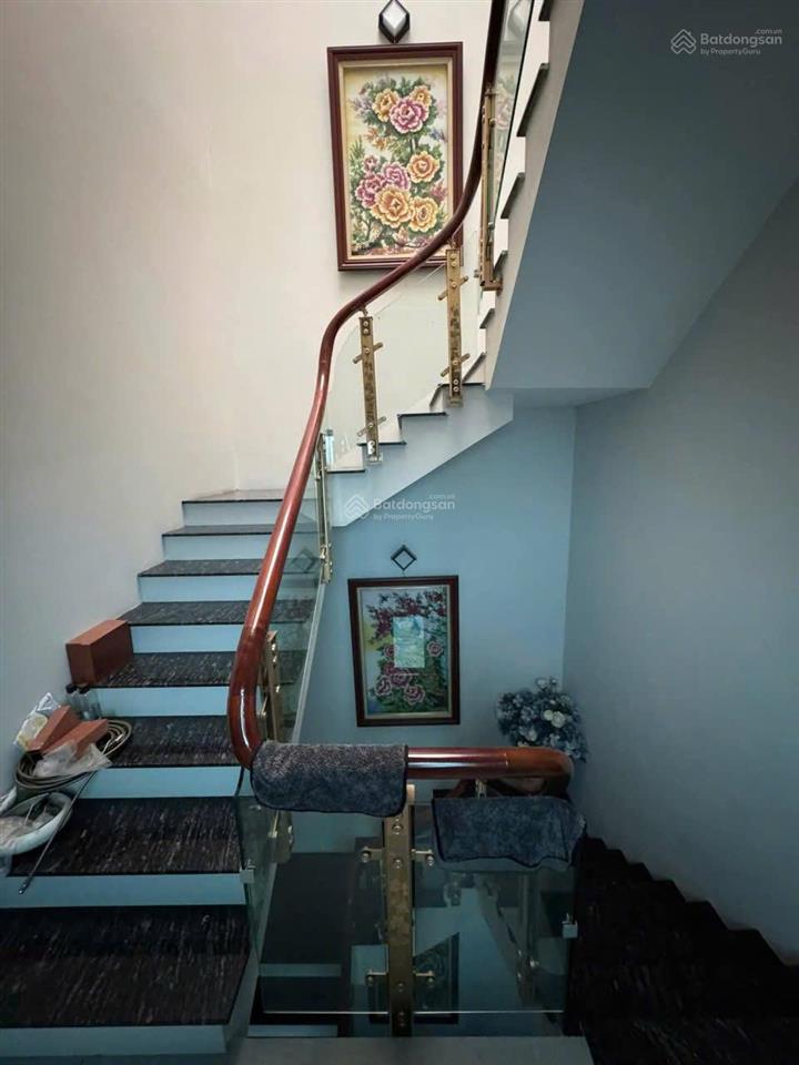 Bán rẻ căn nhà 4 tầng xây mới tâm huyết đầy đủ nội thất sang trọng, 65m2 mặt tiền 4,5m, đường 7m .