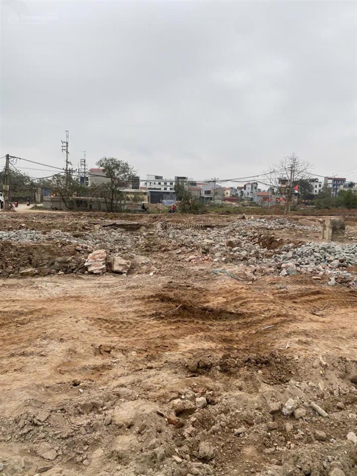 Bán gấp ô đất tái định cư 80m2 khu tái định cư la tinh đông la hoài đúc hn. view hồ điều hòa mát mẻ