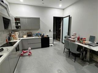 Bán rẻ căn nhà 4 tầng xây mới tâm huyết đầy đủ nội thất sang trọng, 65m2 mặt tiền 4,5m, đường 7m .