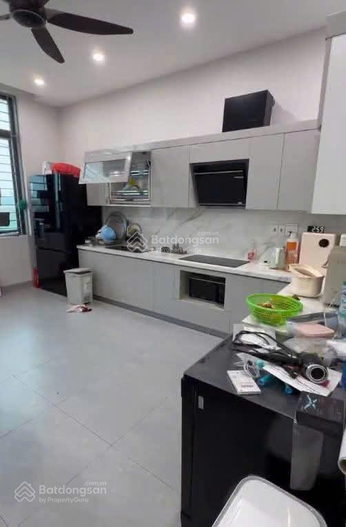 Bán rẻ căn nhà 4 tầng xây mới tâm huyết đầy đủ nội thất sang trọng, 65m2 mặt tiền 4,5m, đường 7m .