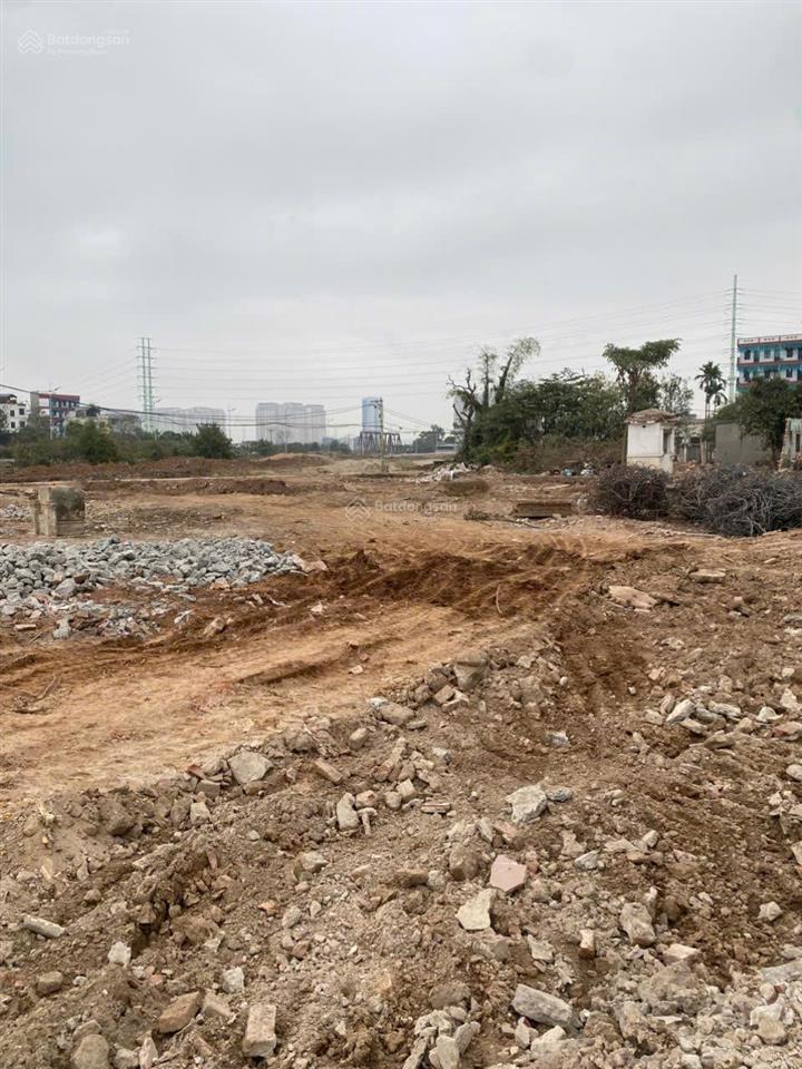 Bán đất đẹp đông la hoài đức, vị trí kinh doanh cực tốt.