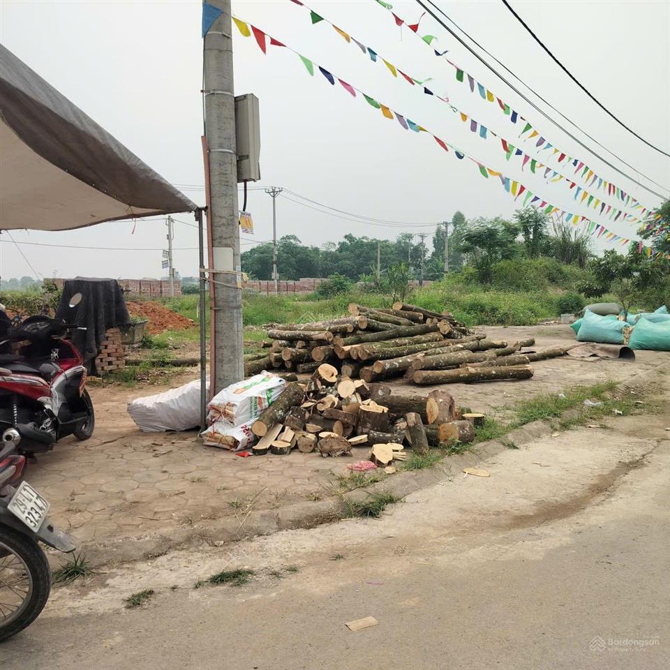 Bán ô đất đấu giá dg12 đồng bụt ngọc liệp quốc oia hn. đối diện trưởng đại học,bệnh viện, vỉa hề đe