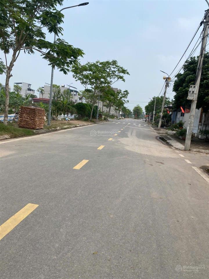 Cần tiền đáo hạn ngân hàng nên bán nhanh  giá cực tốt cho nhà đầu tư 65m2 đấu giá la tinh an khan