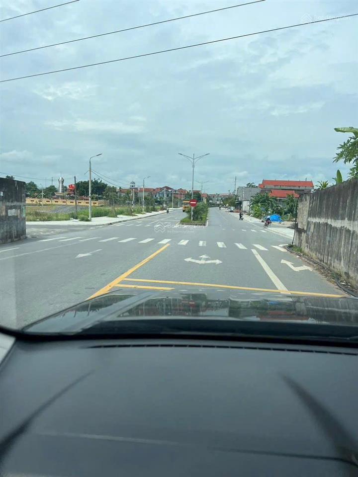 Đất khu 14 dân quyền tam nông pt giá nhỉnh 1ty là sở hữu ô đất đẹp gần chợ đầu mối giá đầu tư.