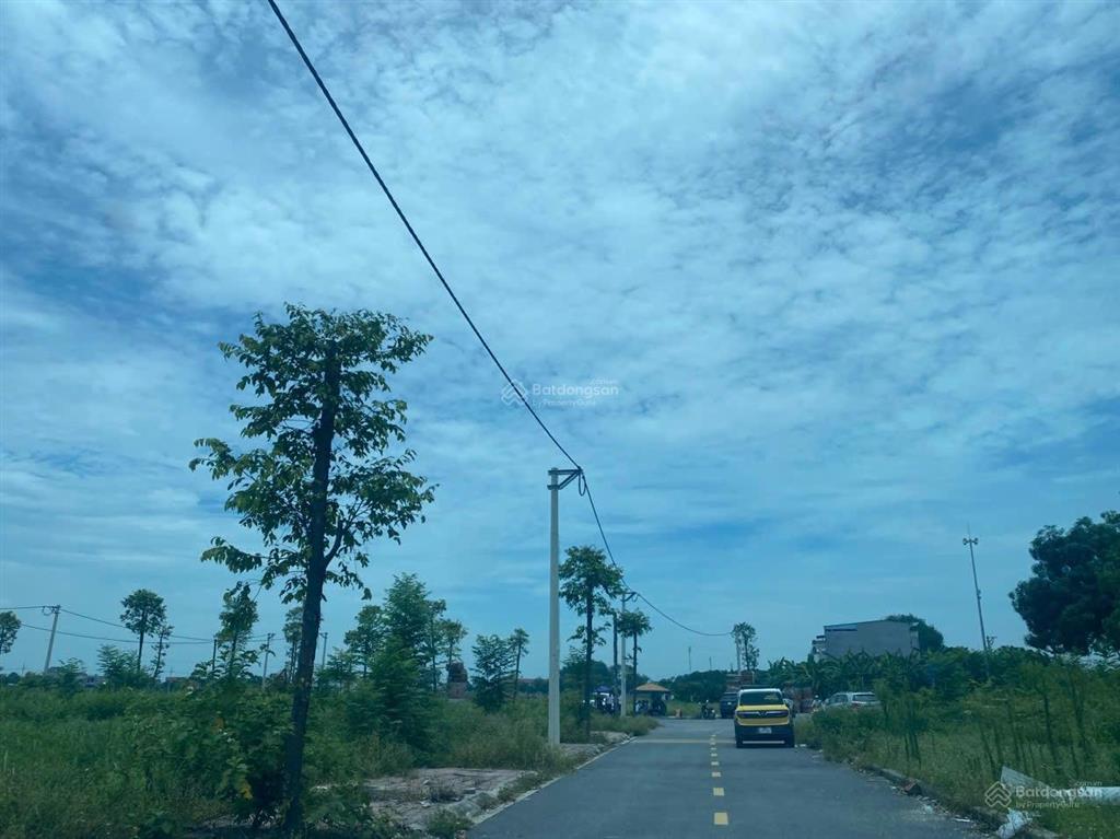 Bán ô đất đấu giá yên lãng hà nội. 100m² giá chúng 32tr/m2.