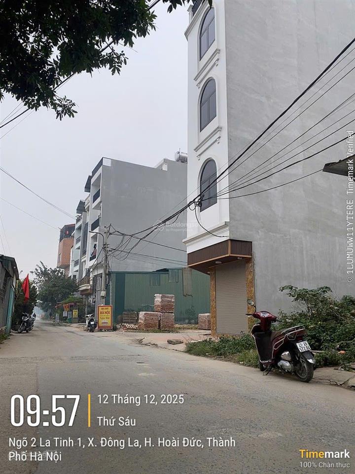 Đất trục chính đấu giá x4 cửa kho đông la hoài đức 60,1m² mt 4.8m, đường 12m, vỉa hè 3m, kd đắc địa