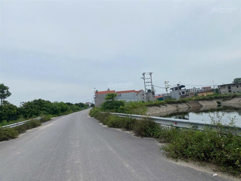 Bán lô đất cổng chợ hưng đạo tân phú hà nội 78m2 mặt tiền 5 m đường trước nhà 18 m sổ đỏ vĩnh viễn.