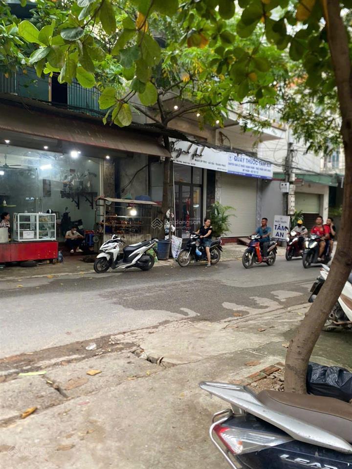 5 tỷ là sở hữu ô đất đấu giá cổng chợ hưng đạo (xã tân phú quốc oai). 87m2 mặt tiền 5m quay vào chợ