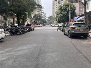 Bán nhà khu đô thị Văn Khê, Trục đường chính kinh doanh, Ngay chân chung cư