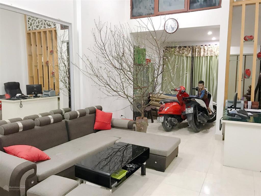 Chính chủ bán nhà Đỗ Quang , Cầu Giấy, phân lô, ô tô đỗ cửa, sổ đỏ chính chủ