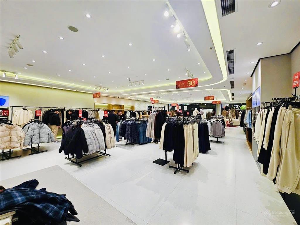 Bán nhà mặt phố Xuân Thủy, Cầu Giấy, 382m2, 11 tầng có hầm, Sổ đỏ lâu dài
