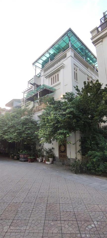 Bán biệt thự Mỹ Đình Sông Đà, 5 tầng thang máy có hầm, Hoàn thiện đẹp, 3 mặt thoáng
