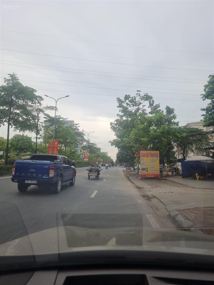 Bán đất dịch vụ thị trấn trạm trôi sát ql32