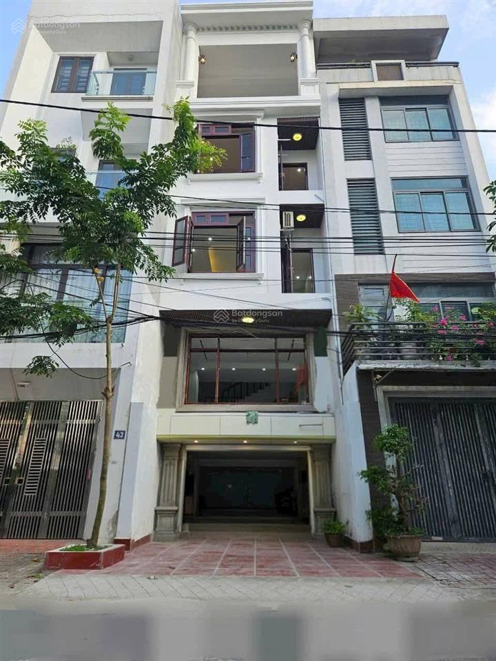 Chính chủ bán nhà 5 tầng khu phân lô cạnh đường 3,5 và quốc lộ 32 lai xá, hoài đức