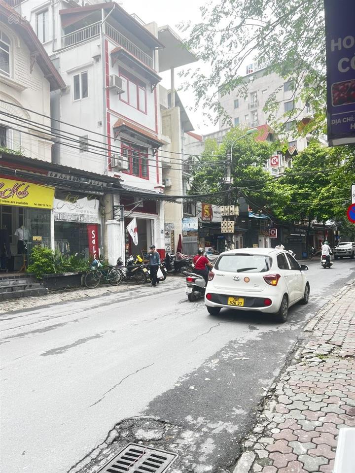 Cho thuê biệt thự 400m2 phố tô ngọc vân, tây hồ ở hoặc kinh doanh, sân vườn rộng.  0948 298 ***