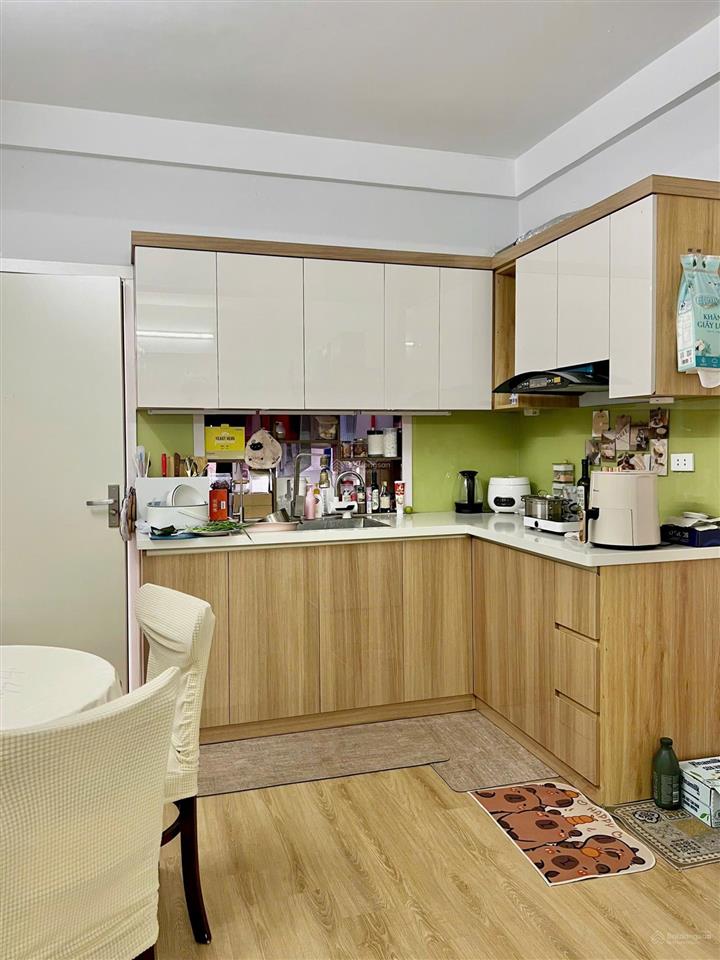 Bán căn hộ chung cư 2pn, 1wc, giá 3,75 tỷ, 58m2 tại phường gia thụy, quận long biên, hà nội