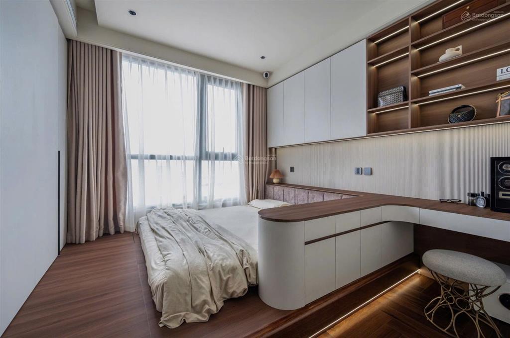 Chính chủ cần bán nhanh căn hộ 2n 2vs 75m tại times city. thuộc tòa nhiều tiện tích nhất times city