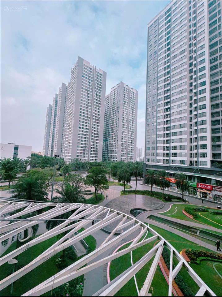 Bán căn hộ đập thông sân vườn siêu hiếm, 4pn, 3wc tòa park 7 tại times city giá cực tốt