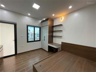 Cho thuê căn hộ mini 20m2, full đồ nội thất ngay phố cổ ngọc lâm, giá 4tr/th. cách cầu cd 1km