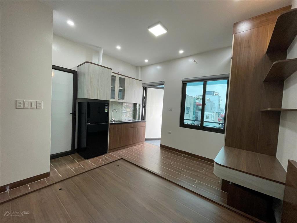 Cho thuê căn hộ mini 20m2, full đồ nội thất ngay phố cổ ngọc lâm, giá 4tr/th. cách cầu cd 1km